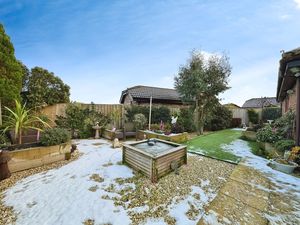 Photo 14- click for photo gallery